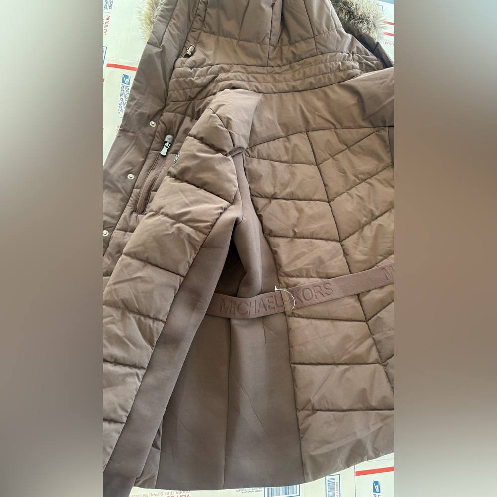 Michael Kors 💅✨ Chocolate Brown Belted MK Fur Puffer Jacket Designer Coat NWT - Picture 6 of 10